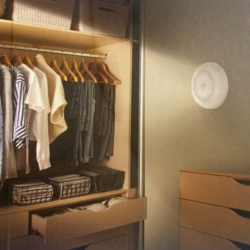 i-Zoom 200 Lumens LED Ceiling and Wall Motion Activated Light